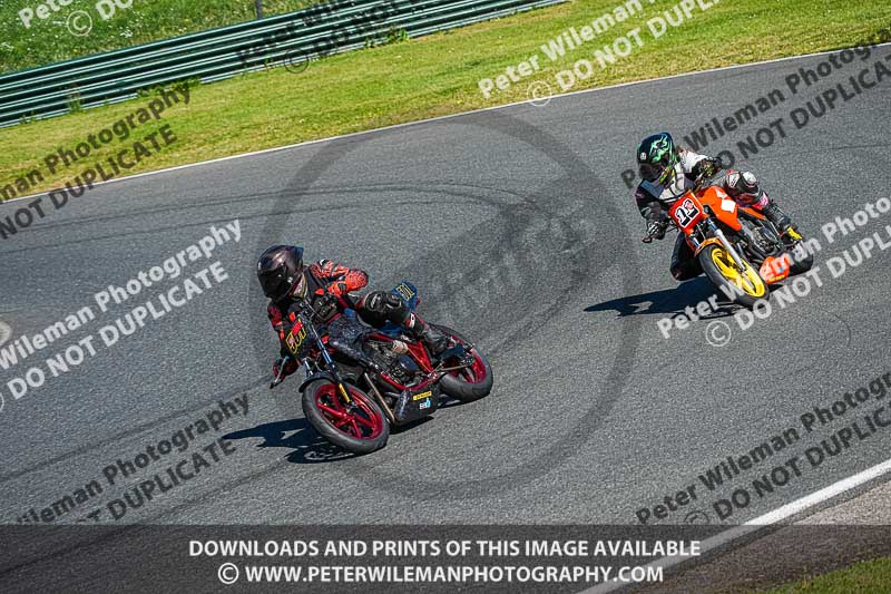 enduro digital images;event digital images;eventdigitalimages;mallory park;mallory park photographs;mallory park trackday;mallory park trackday photographs;no limits trackdays;peter wileman photography;racing digital images;trackday digital images;trackday photos